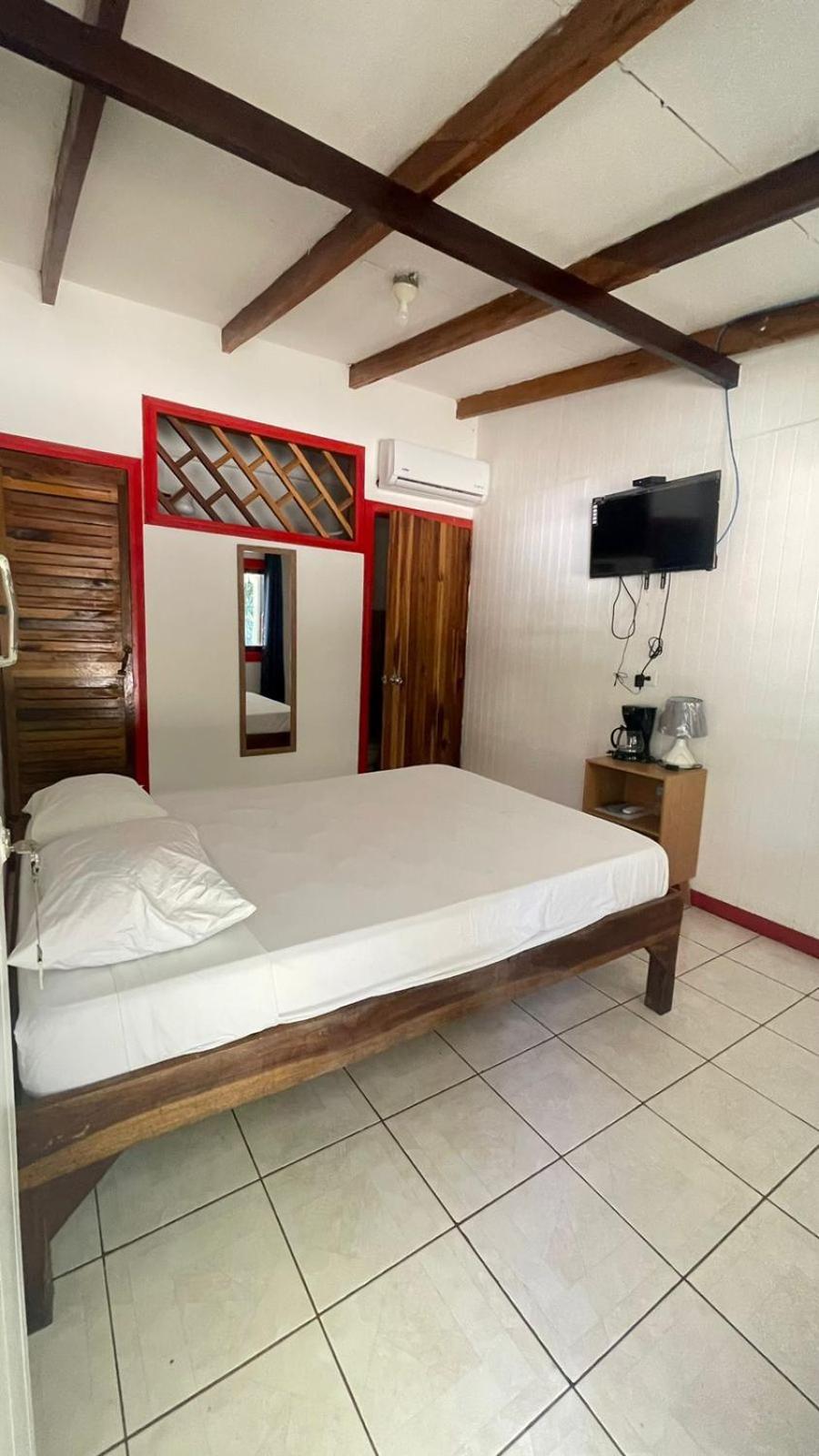Cabinas Talamanca Sa Hotel Puerto Viejo de Talamanca Exterior photo